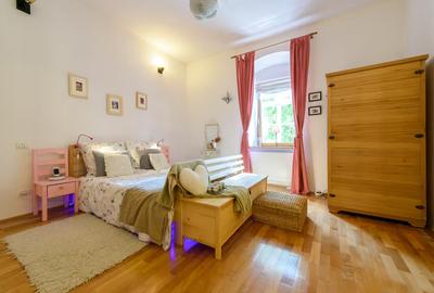 Centrul Istoric, apartament cu 2 camere in conditii deosebite. - 3