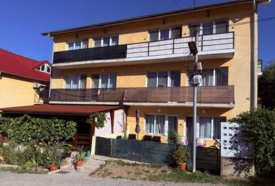 Inchiriere Apartament 3 dormitoare, bloc 2008, parcare, zona Bradet - 9