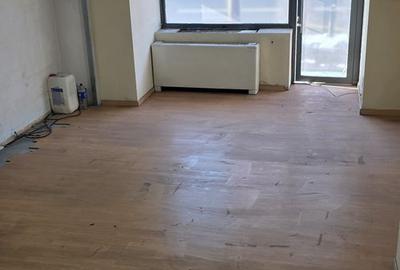 Universitate, spatiu comecial cu vad intens - 6