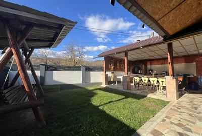 Casa si garaj cu 4 camere - 3