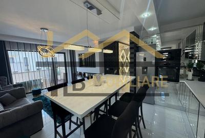 Apartament cu 3 camere semidecomandat, mobilat în Est
