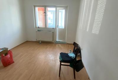 Apartament 2 camere parter cu balcon, centrala noua,termopan, Orizont - 7