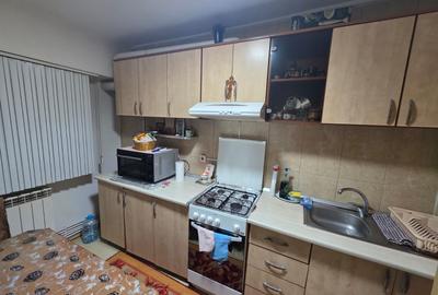 Apartament 3 camere decomandat Piata Brotacei - 145000 euro - 10