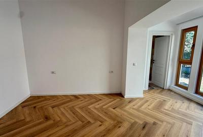 Casa de vanzare in centru - 11
