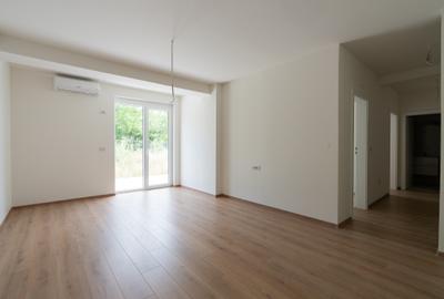 Apartament cu 2 camere decomandat în Aradului