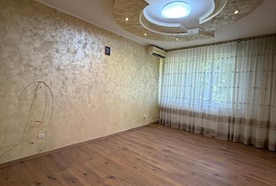 Inchiriere apt 3 camere, situat in Galati, pe Faleza, etaj 2, mobilat si utilat - 7