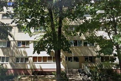 Apartament cu 2 camere semidecomandat, mobilat în Central