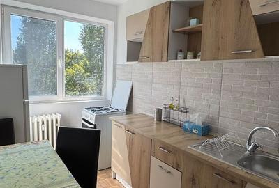 Apartament cu 2 camere semidecomandat în Drumul Taberei