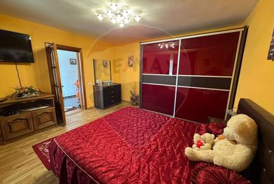 Casă / Vilă cu 6 camere in Bolotești, mobilată și utilată - 4