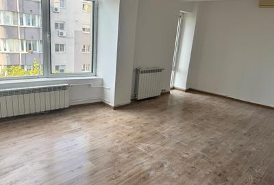 Etaj in imobil de birouri, costuri incluse ! - 8