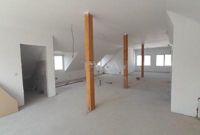 Apartament cu 4 camere decomandat în Apahida