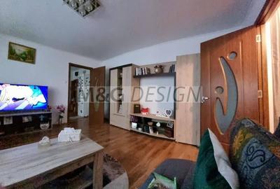 Apartament cu 2 camere semidecomandat în Soarelui