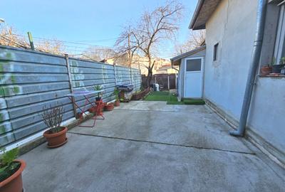 Casă individuală cu 2 camere în Bucureștii Noi