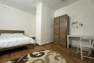 Apartament cu 3 camere decomandat, mobilat în Aeroport