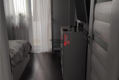 3 camere decomandate, 2 bai, 2balcoane, mobilat, utilat, 1982, Basarabia- Chisin - 3