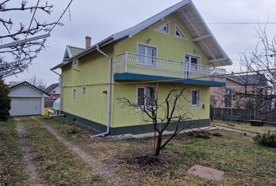 Casă individuală cu 5 camere în Burdujeni