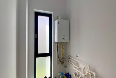 Villa Cedra, eleganta, gated, în Laguna Albastră, 3 dormitoare ensuite, 5 camere - 7