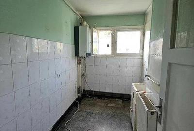 Apartament 2 camere de vanzare, decomandat, et 3/4-Piata Astra - 2