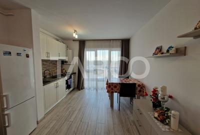 Apartament cu 2 camere semidecomandat, mobilat în Periferie