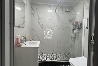 Apartament cu 3 camere în Târgu Cucu