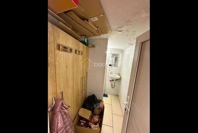 Spațiu comercial | Piața Trandafirilor | 1.200 € - 4