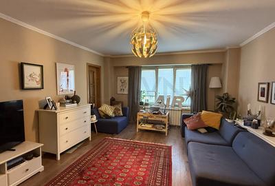 Apartament cu 3 camere decomandat, mobilat în Unirii