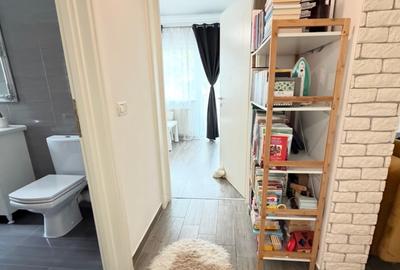 Vând apartament cu trei camere Aradului - 4