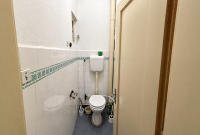 Apartament cu 3 camere de vanzare  la casa în zona CENTRU, 132 mp utili | Etaj 1 - 6