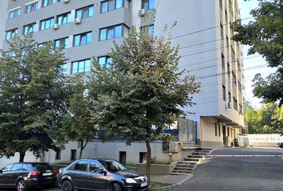 Apartament cu 2 camere semidecomandat în Oancea