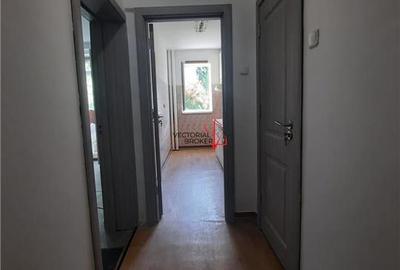 2 camere semidecomandat, etaj intermediar Parcul National - 5