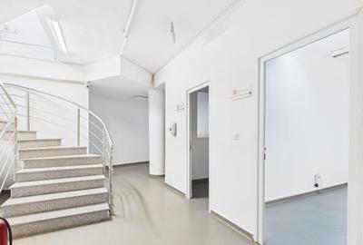 Clădire de 560 mp utili ~20 încăperi | Configurație medicală - 3