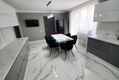 Apartament cu 5 camere de vânzare în zona Precista - 27