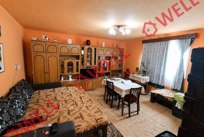 Casă familială de vânzare în Turia! - 4
