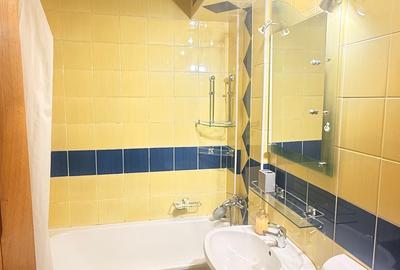 Apartament semidecomandat, Centru – Strada Revoluției, etaj 1 - 4