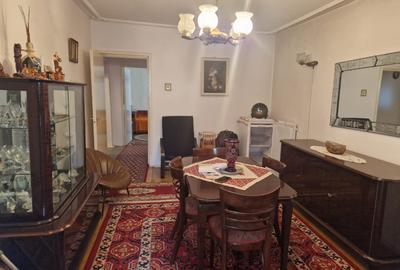 Vanzare apartament 3 camerele confort 1 - 4