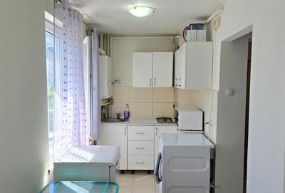 Inchiriez garsoniera in Deva, zona Dacia, etaj 3, bloc de 4 etaje, mobilata - 1