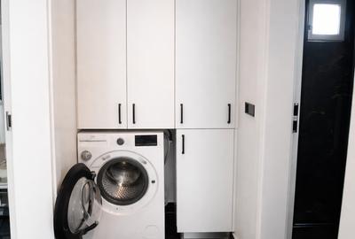 Apartament de 2 camere, etajul 3/4, zona Podu Ros - 5