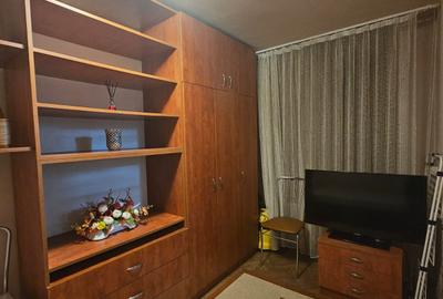 230 euro!!! Apartament cu 2 camere ET.3 Zona Sagului - 5