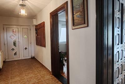 CASA ROMANEASCA IN VECHEA CETATE DE SCAUN - LANGA MANASTIREA CURTEA DE ARGES - 26