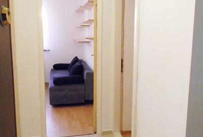 Apartament cu 3 camere mobilate,cartier Tractoru - 2