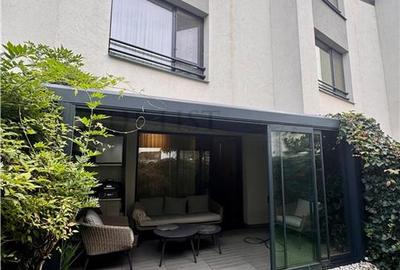 Casă cu 5 camere în Pipera