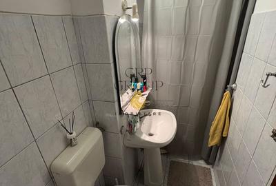 Apartament cu 3 camere | Etaj 4/4 | 73 mp | 2 Stejari | Inspectoratul - 9