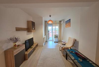 Apartament cu 2 camere decomandat în Titan