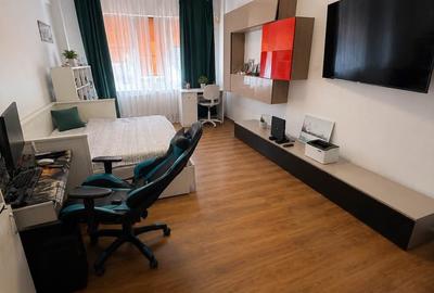2 Camere 58mp Zona Palazu Mare- Str. Eugen Lovinescu - 1