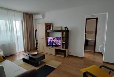 Apartament cu 2 camere semidecomandat, mobilat în Militari