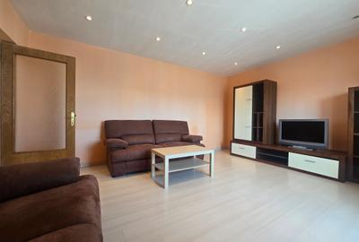 Apartament cu 2 camere decomandat, mobilat în Sebastian