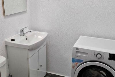 3 camere Pacii  *vis-a-vis metrou* - 9