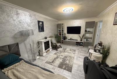 De vânzare apartament 3 camere la Cheie 74 mp - 1