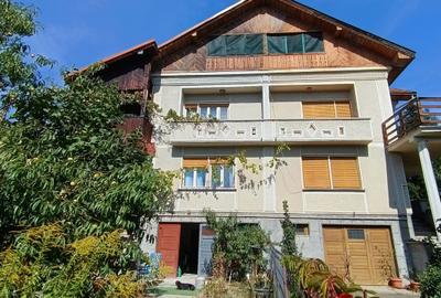 Duplex cu 5 camere în Săsar