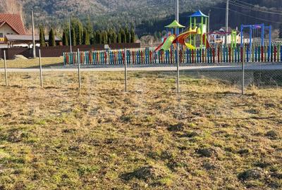 Teren Construcții intravilan de 300 mp, în Sâmbăta de Sus